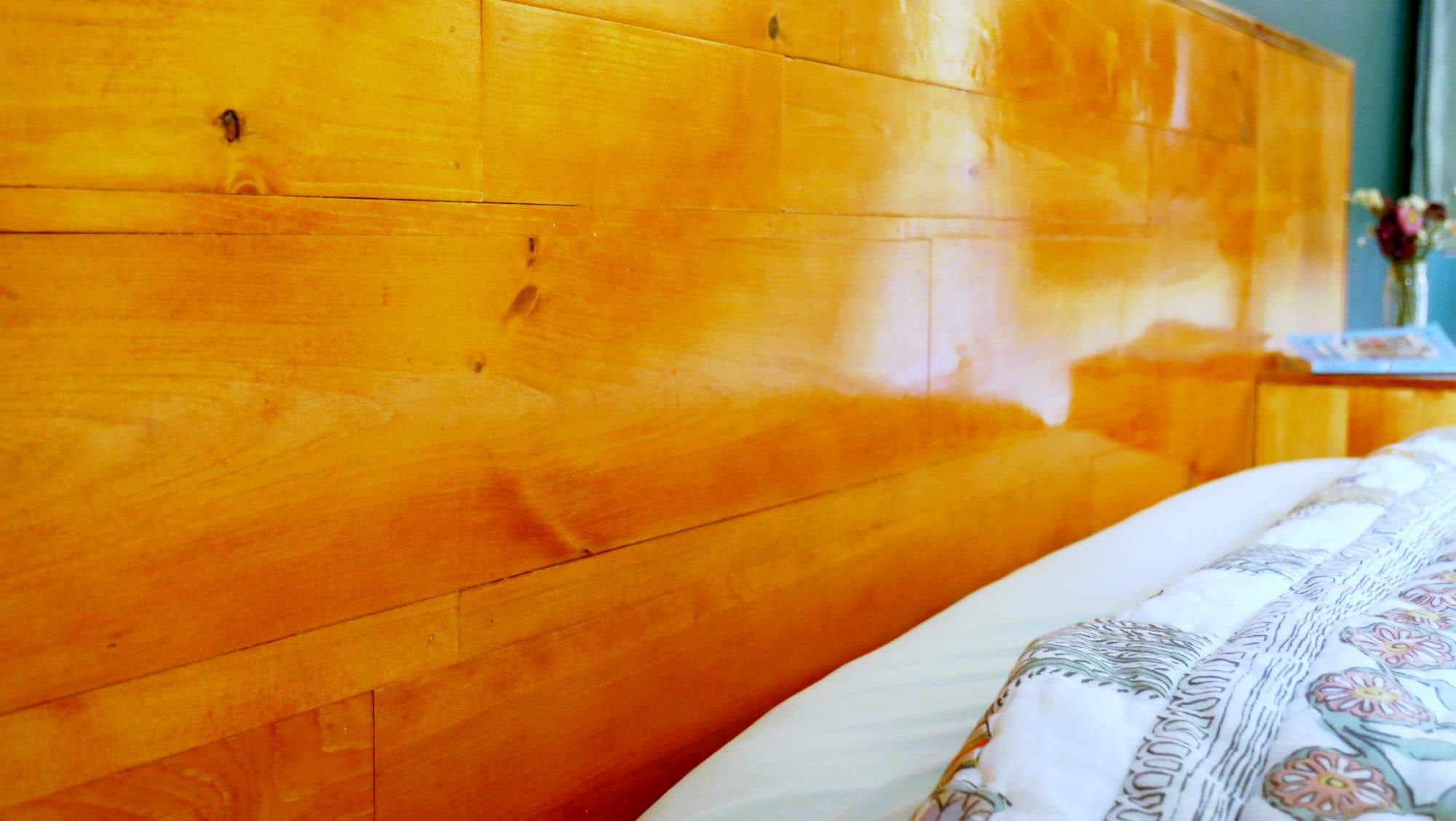 Plank headboard surface detail