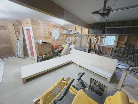 L-platform frame across shop