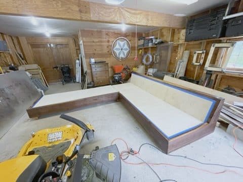 L-platform, walnut frame + tape